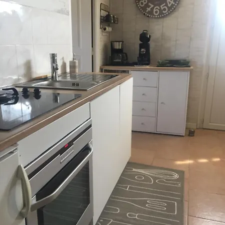 Nys Apartment *